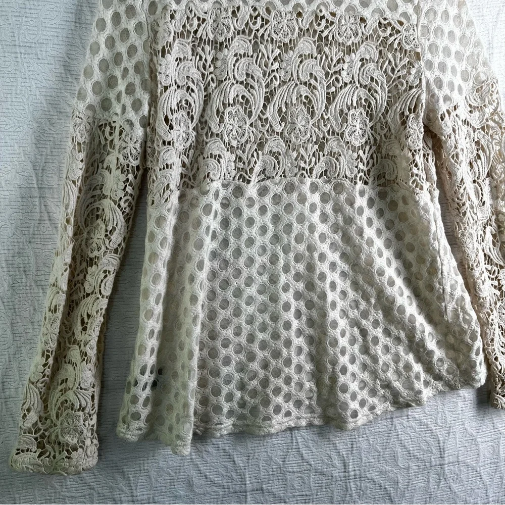 Sunday in Brooklyn Tunic Top Womens Large Crochet Cotton Sheer Lace Cream Shirt